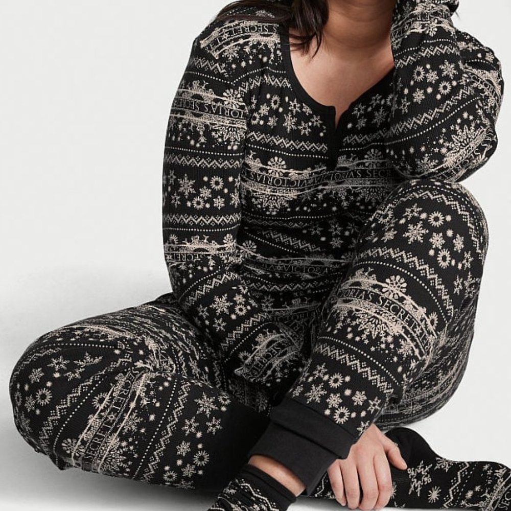 VICTORIA'S SECRET XXL Thermal Long Pajama Set Adorable Fair Isle PJ P.J. PJs NWT - Picture 2 of 14